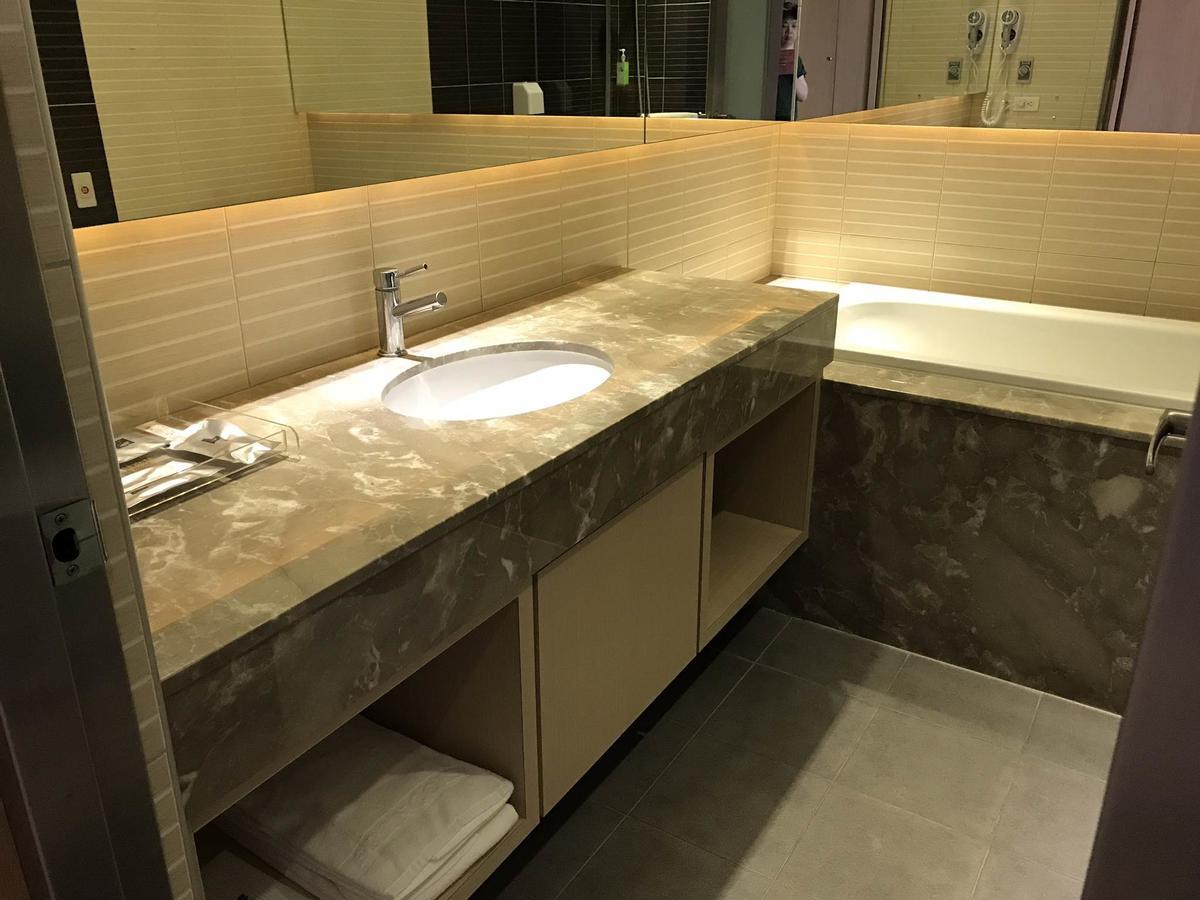 Yunlin Commerce Ryokan Tuku Kültér fotó