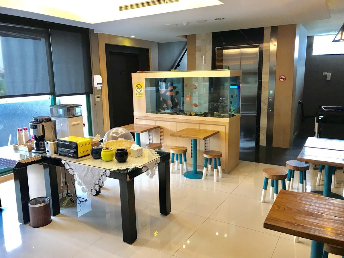 Yunlin Commerce Ryokan Tuku Kültér fotó