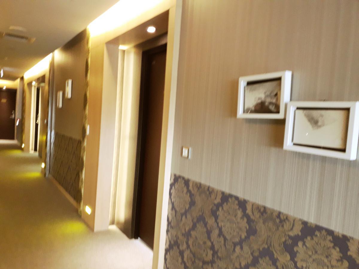 Yunlin Commerce Ryokan Tuku Kültér fotó